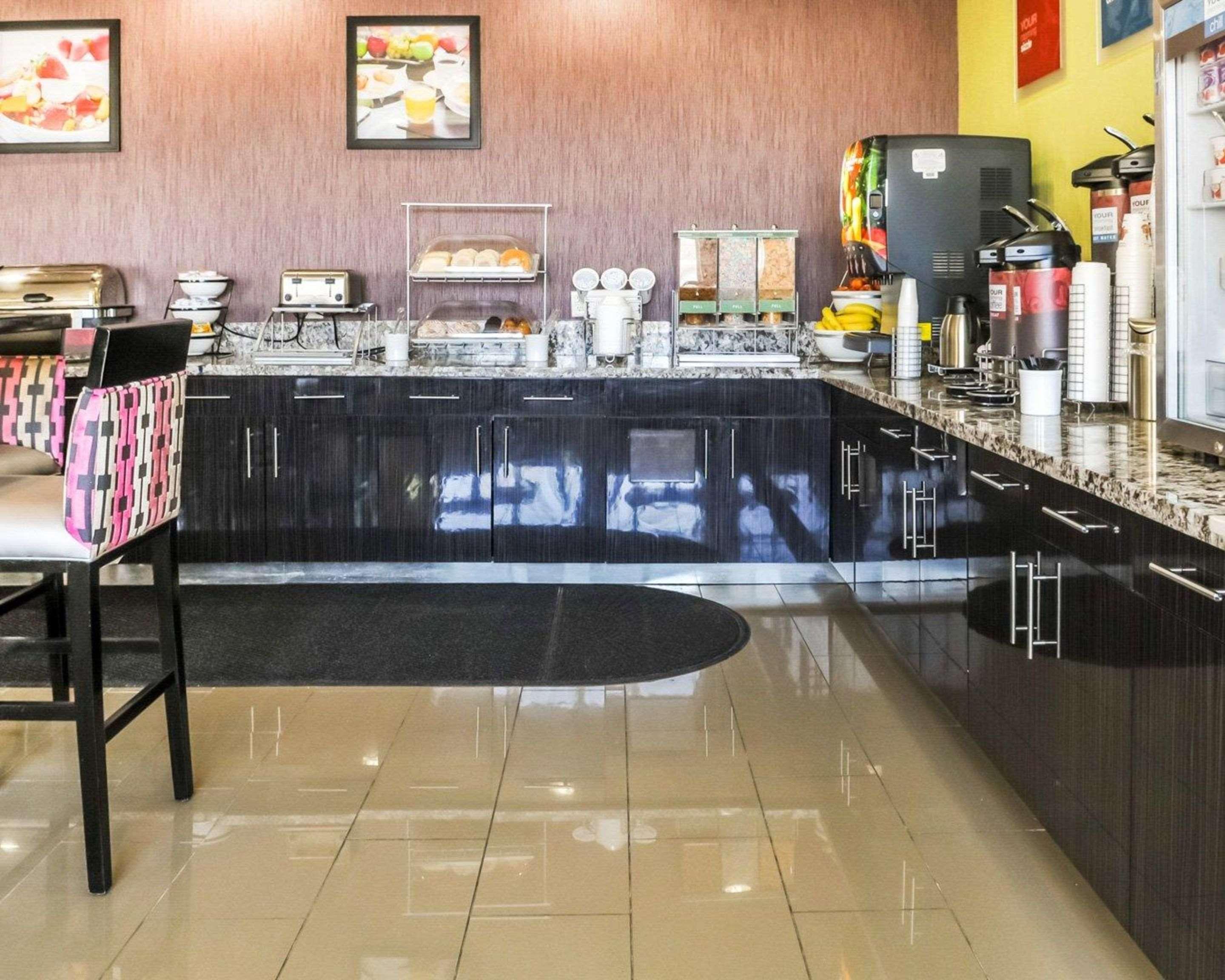 Comfort Inn & Suites Артижа Экстерьер фото